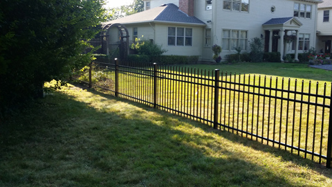 Aluminum fences, aluminum ornamental fencing, southeastern MA, eastern RI